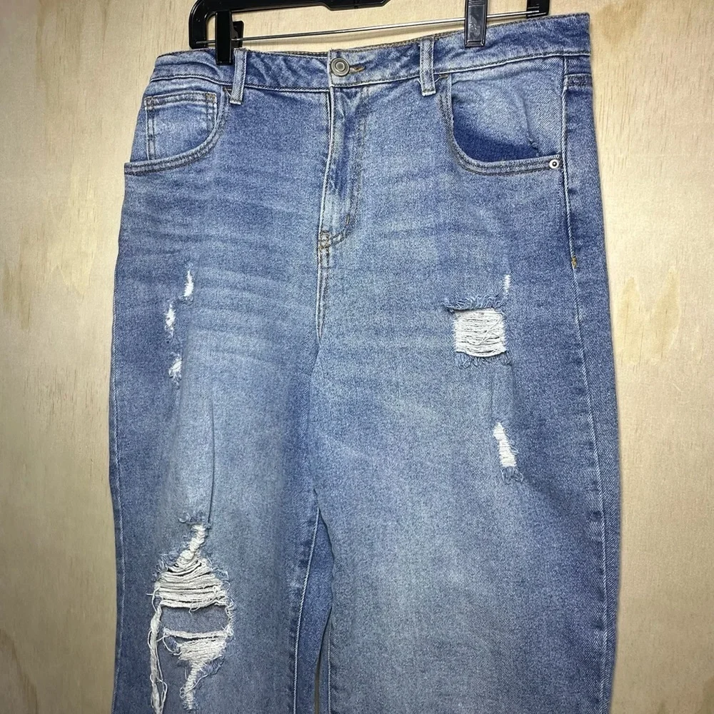SO Super High Rise Wide Leg Jeans with Distressed Vintage Style Size 15 - Picture 2 of 10